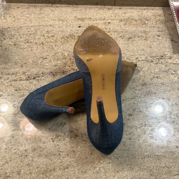 Vince Camuto Blue Jean Pumps - Picture 5 of 5
